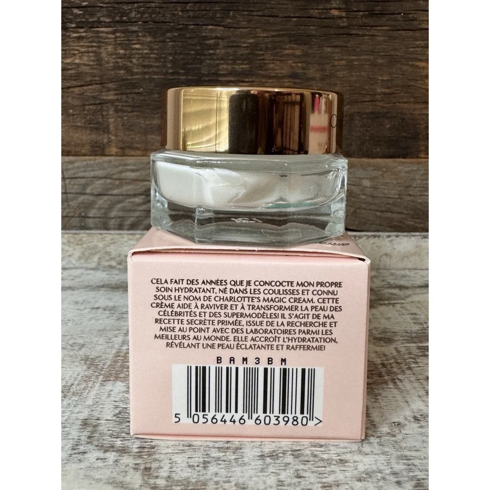 Charlotte Tilbury Magic Cream 15ml / 0.5oz‎ – Instant Turnaround Moisturizer - Picture 3 of 6